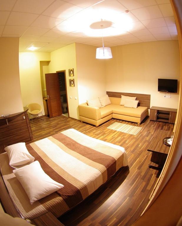 Hotel Darnitskiy Kiev Habitación foto