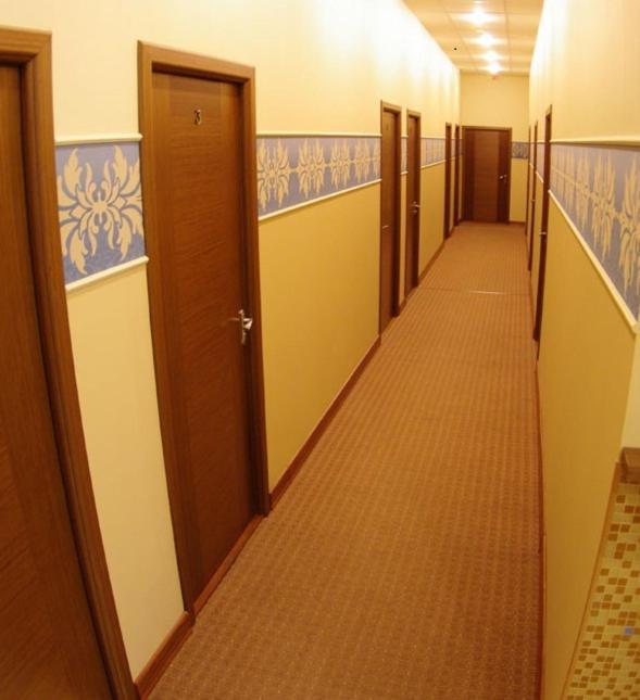 Hotel Darnitskiy Kiev Exterior foto