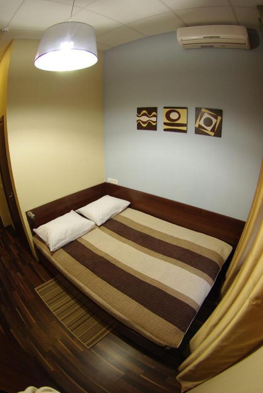 Hotel Darnitskiy Kiev Habitación foto