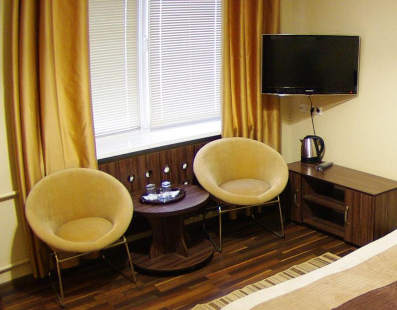 Hotel Darnitskiy Kiev Habitación foto