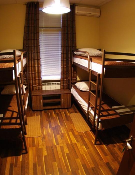 Hotel Darnitskiy Kiev Habitación foto